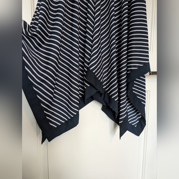 Banana Republic Navy White Striped Handkerchief Hem Dress - Size 2 - Picture 6 of 6